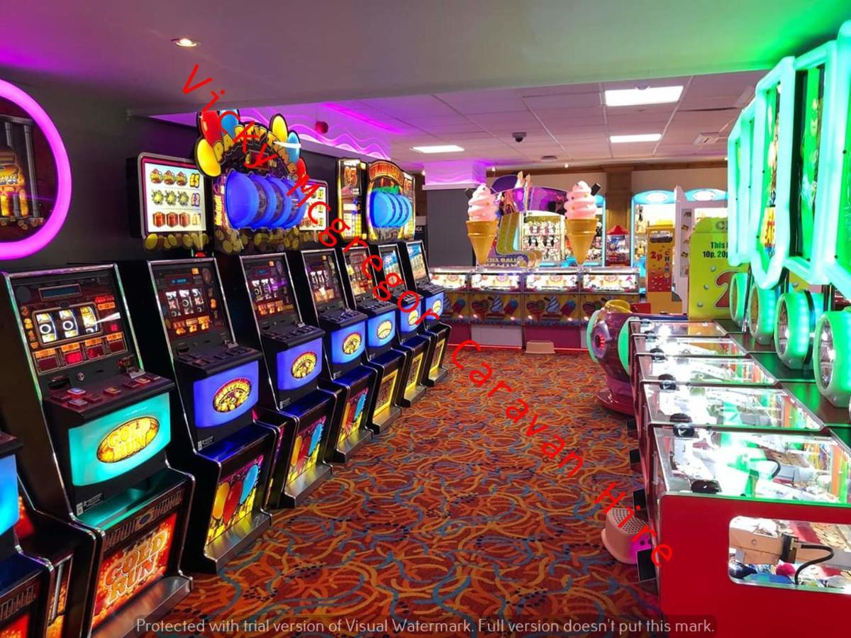 Haggerston Castle Tower Lawn Hire Hotel Berwick Upon Tweed Ngoại thất bức ảnh